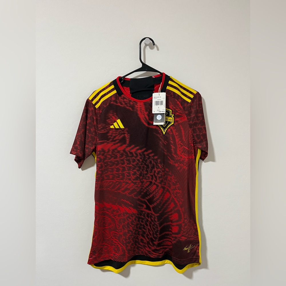 New Adidas Seattle Sounders FC Bruce Lee Soccer Jersey Womens Black Red HU1380 - Picture 5 of 9